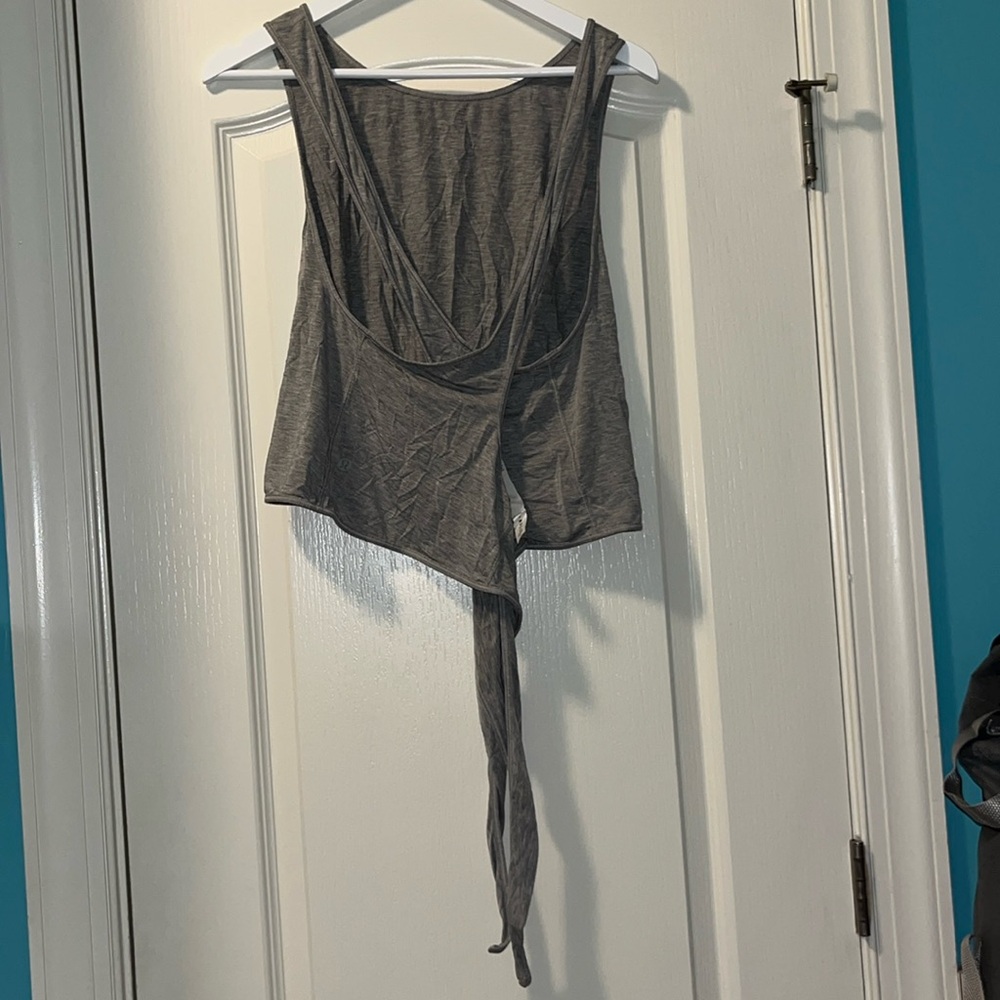 LuluLemon Wrap Tank - Picture 2 of 4
